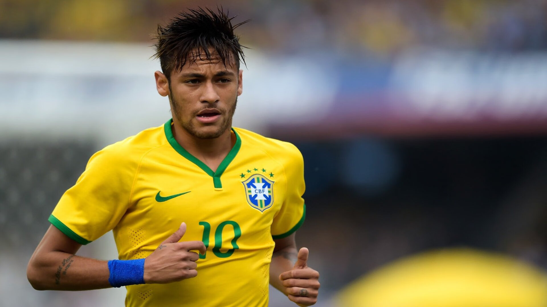 中超球员年度平均触球次数排行,中超球员的平均年薪