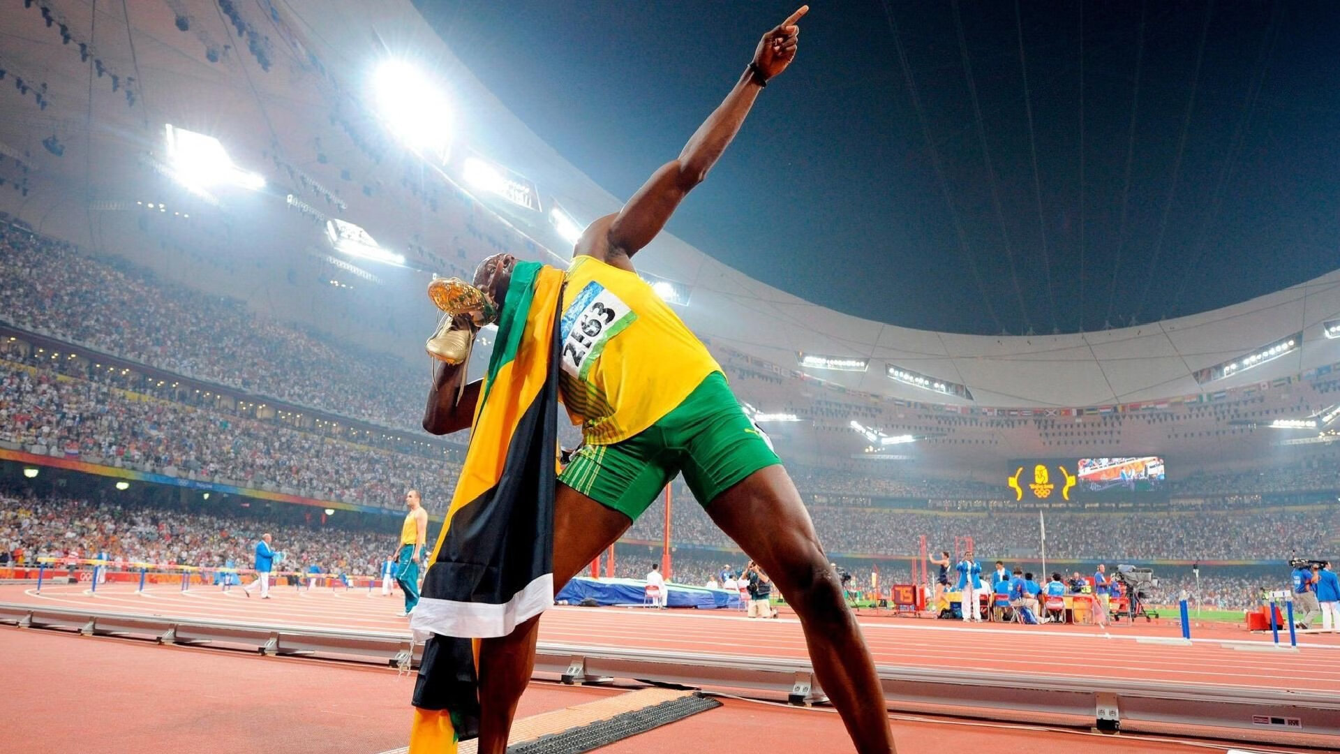 万名志愿者上线，“世运通”智慧服务保障赛事